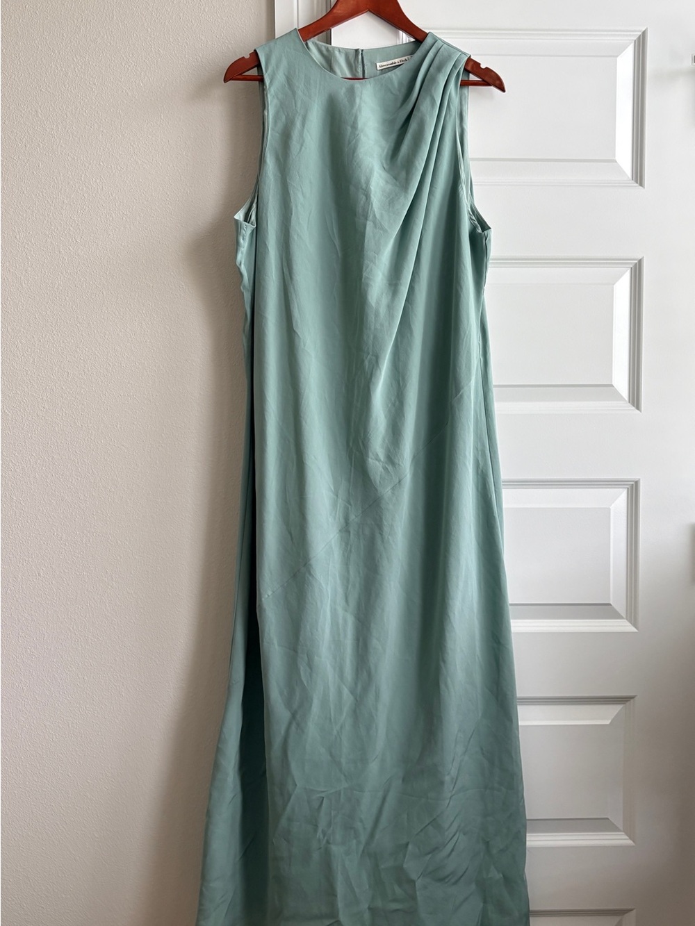Abercrombie & Fitch NWT Sleeveless high neck Mint green blue Maxi long Dress